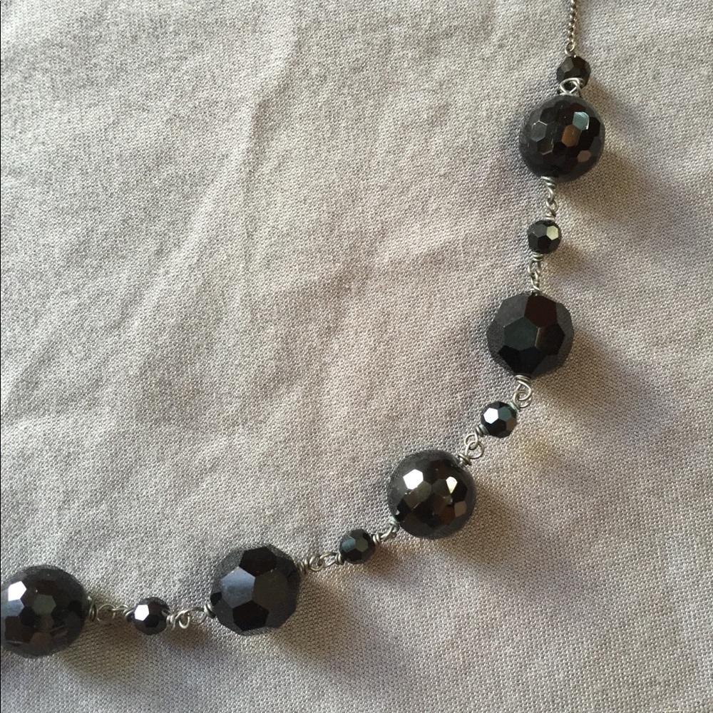 White House Black Market Black beaded necklace (17”-19”) - Picture 2 of 5
